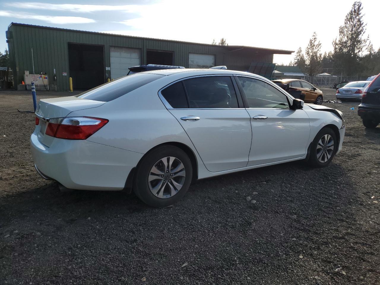 2014 HONDA ACCORD LX - Image 3