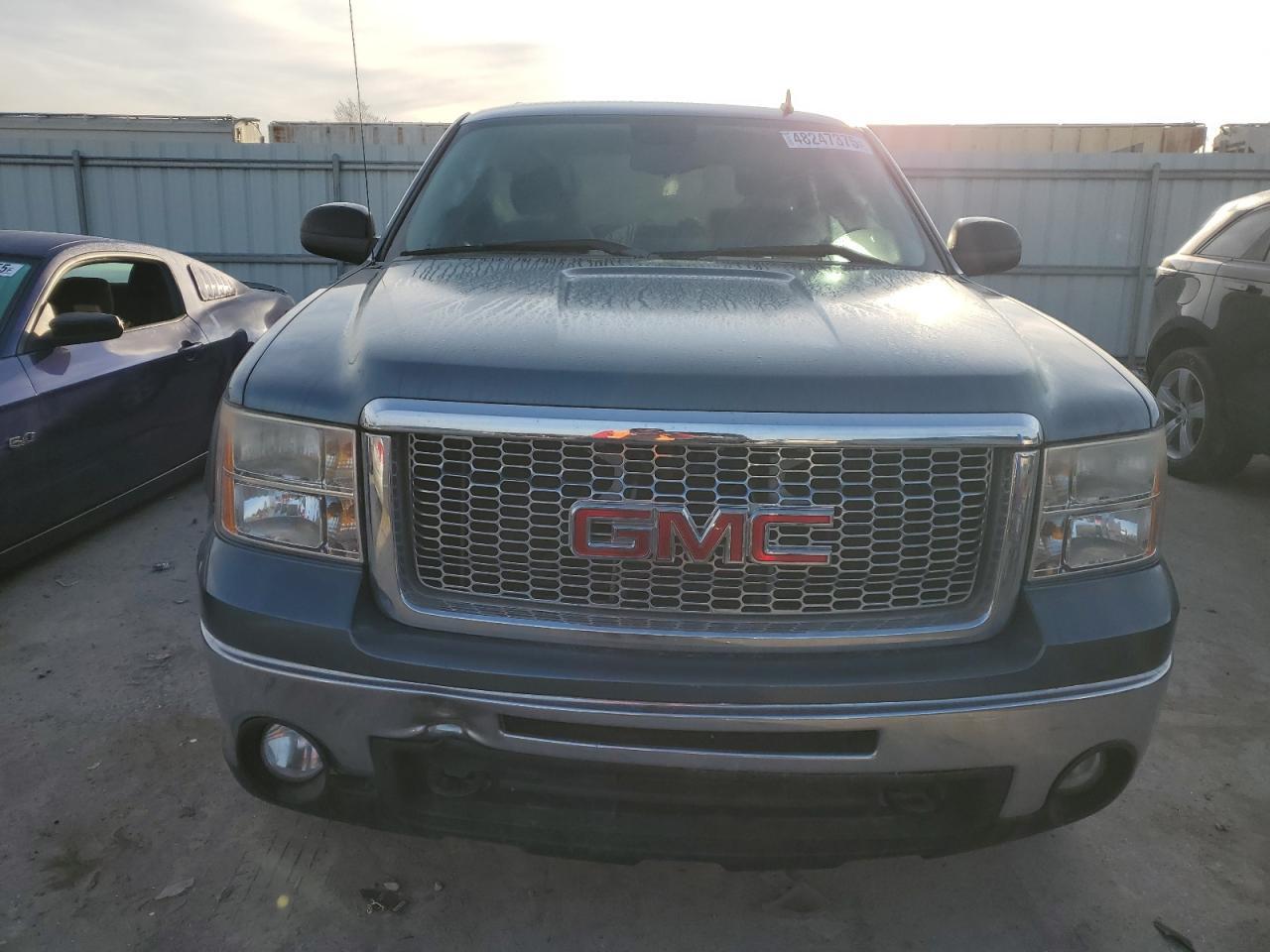 2011 GMC SIERRA K15 - Image 5