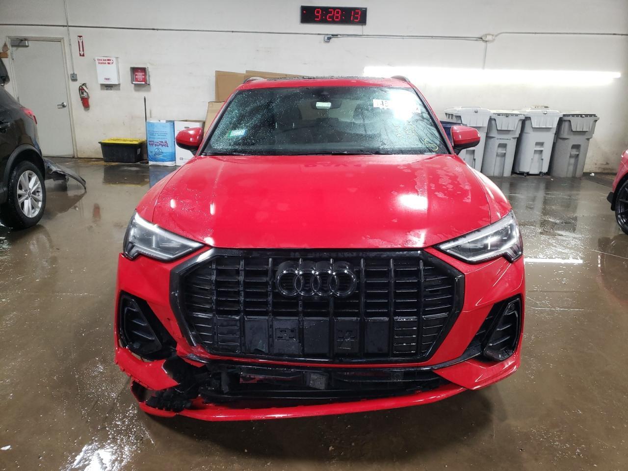 2021 AUDI Q3 PREMIUM - Image 5