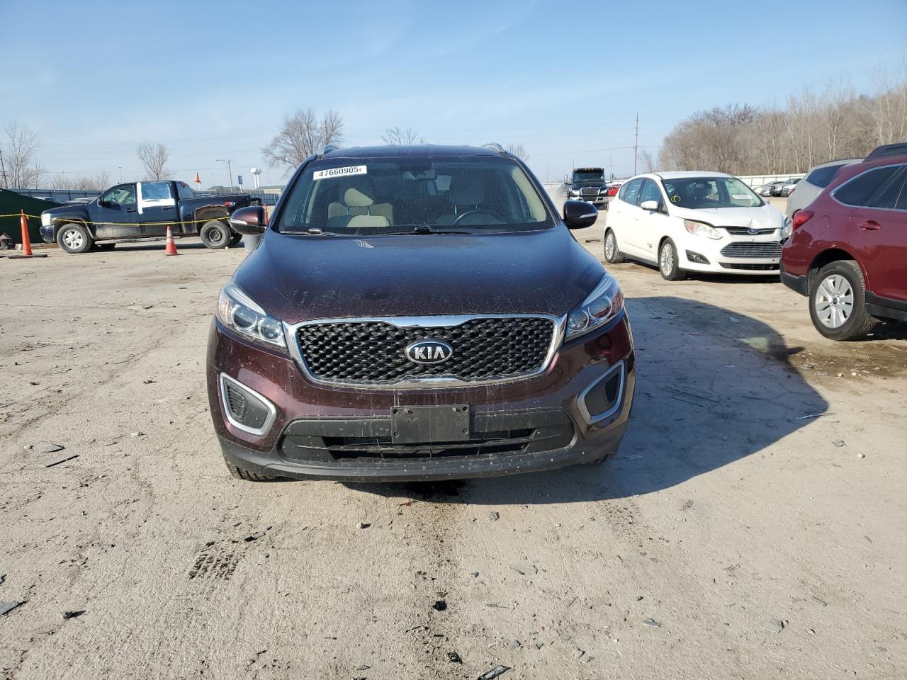 2016 KIA SORENTO LX - Image 5