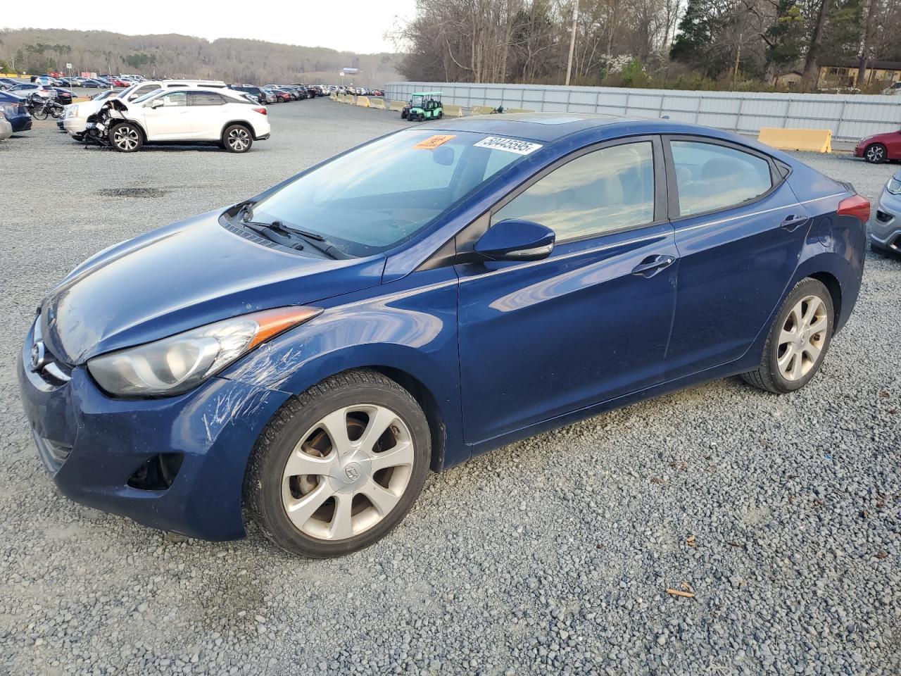 2013 HYUNDAI ELANTRA GL
