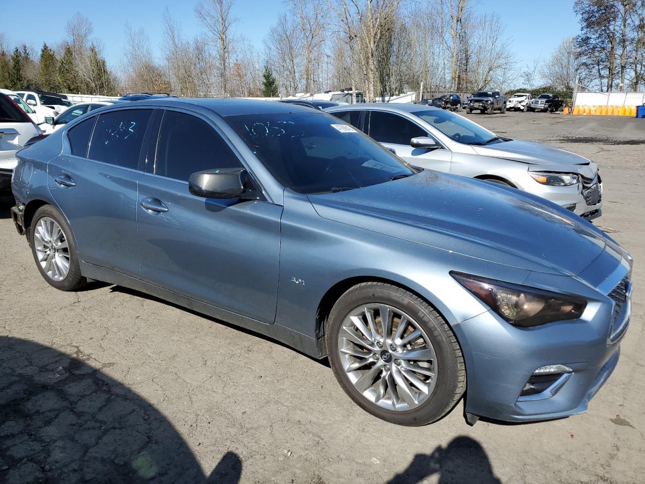 2018 INFINITI Q50 LUXE - Фото 4