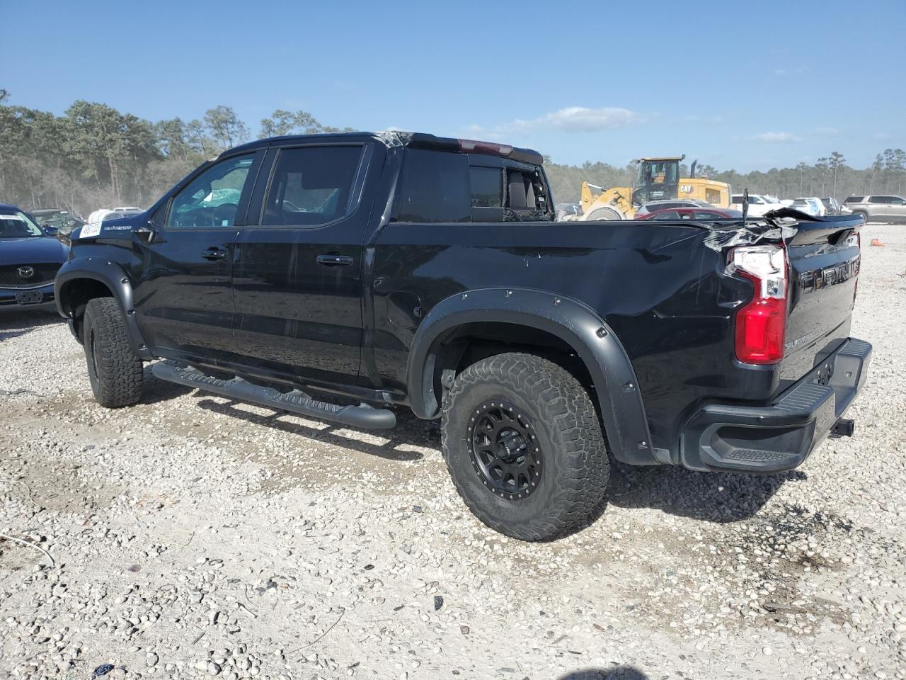 2019 CHEVROLET SILVERADO - Фото 2