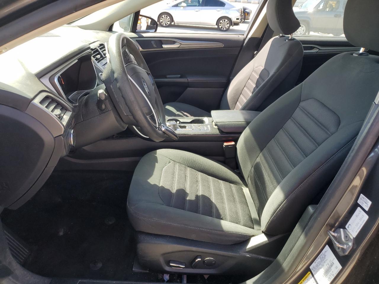 2017 FORD FUSION SE - Фото 7