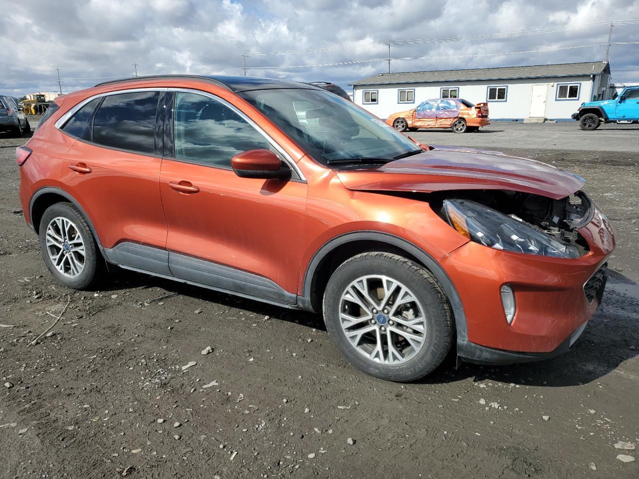 2020 FORD ESCAPE SEL - Image 4