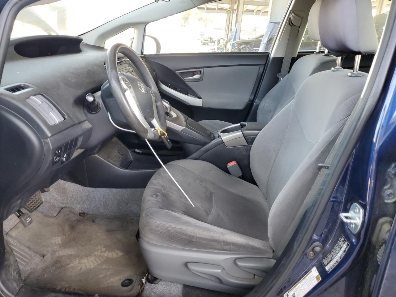 2015 TOYOTA PRIUS - Фото 7
