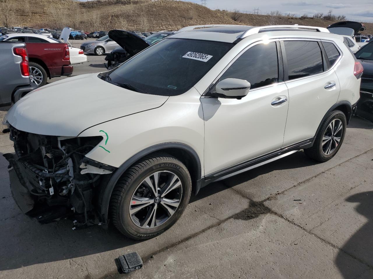 2018 NISSAN ROGUE S