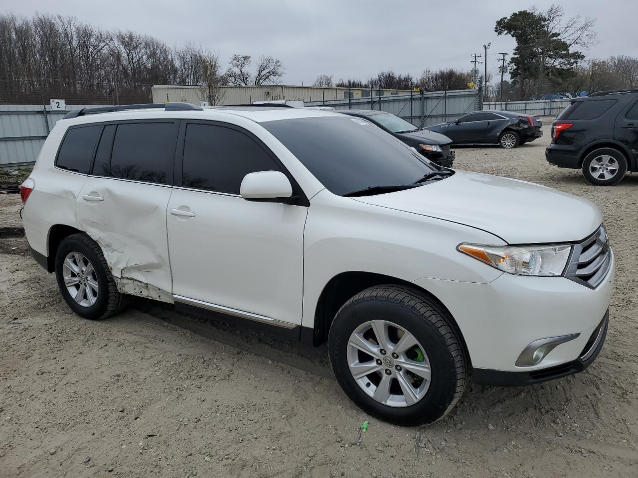 2011 TOYOTA HIGHLANDER - Фото 4