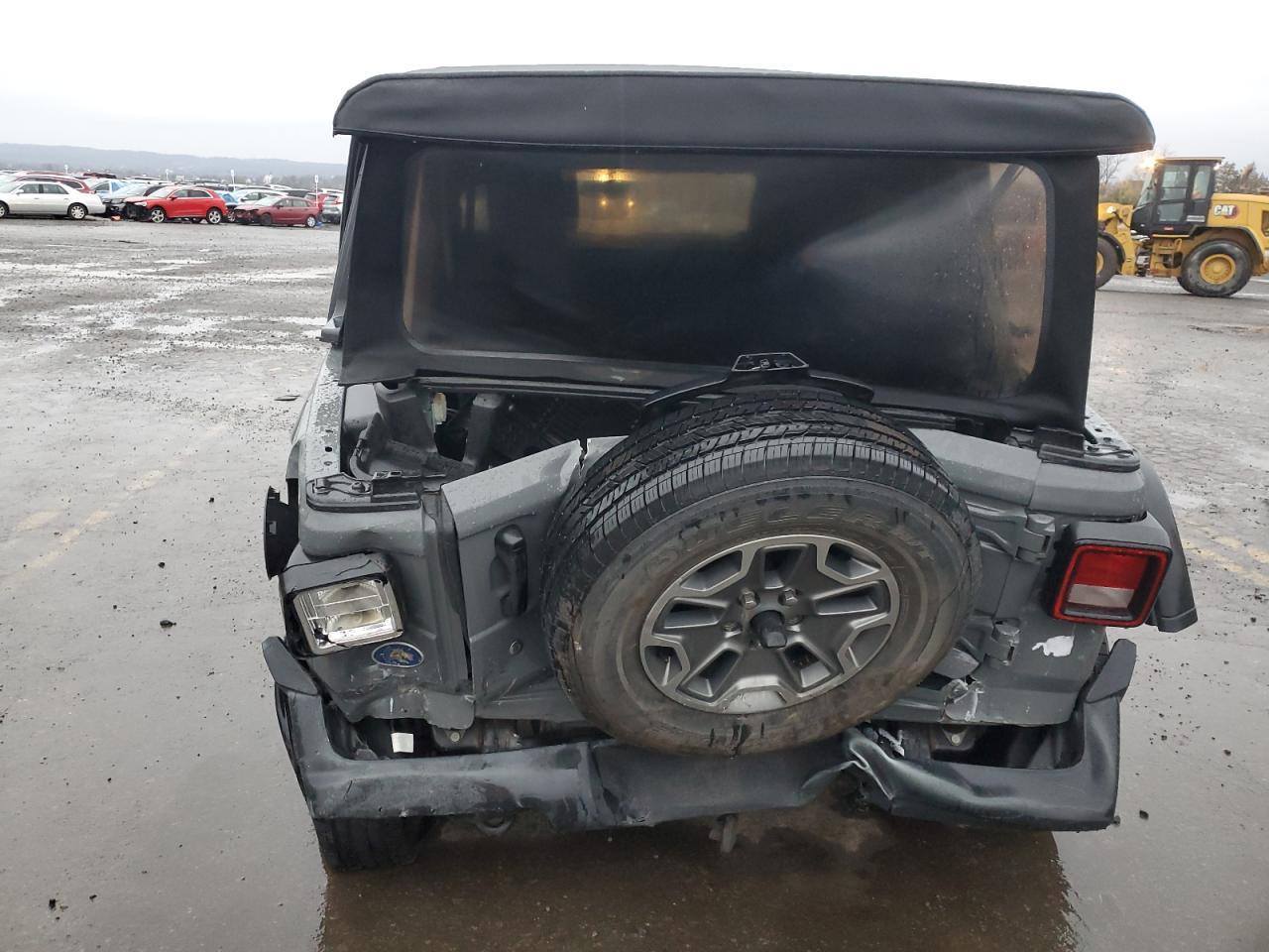 2019 JEEP WRANGLER U - Image 6