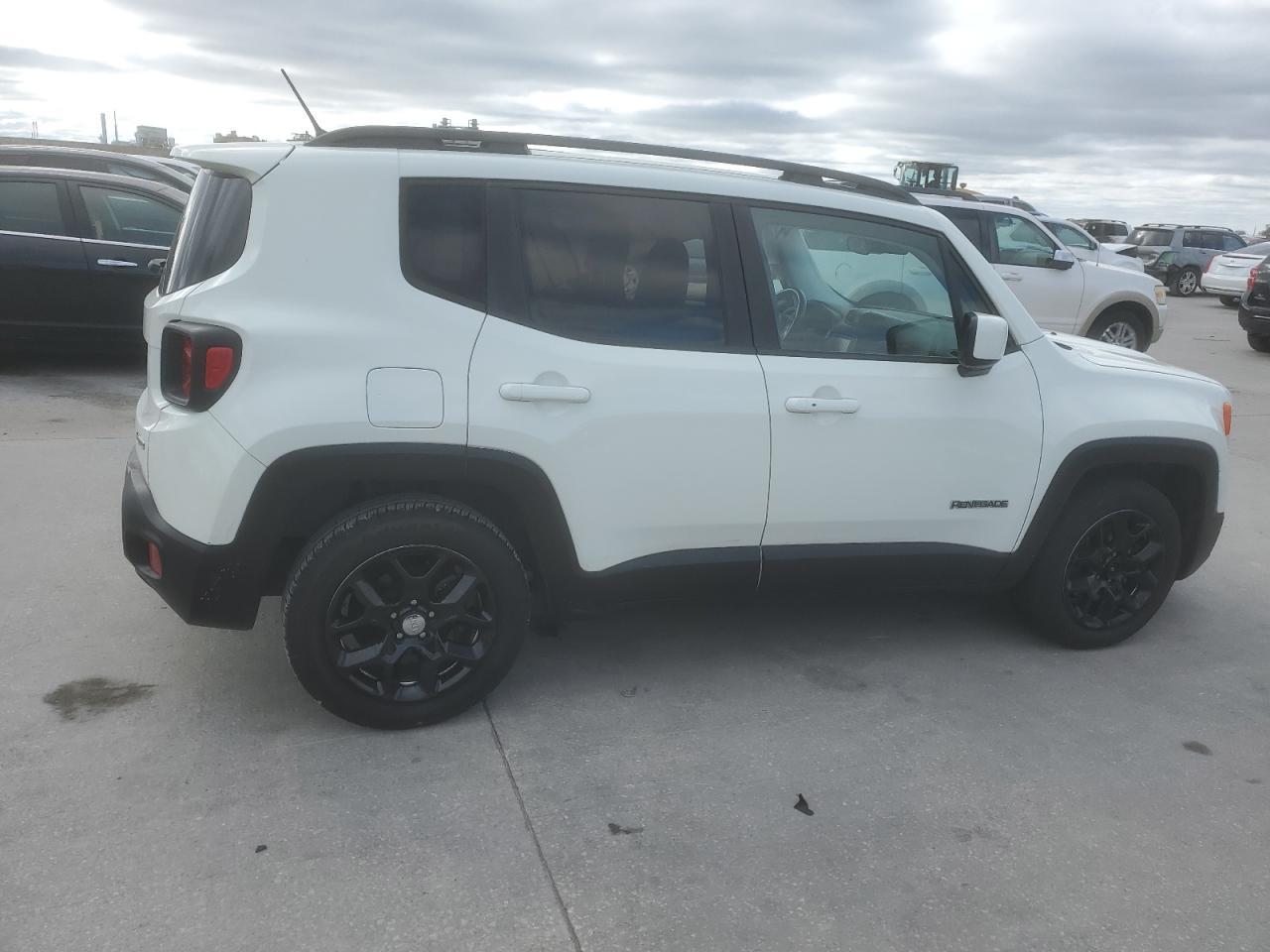 2017 JEEP RENEGADE L - Фото 3