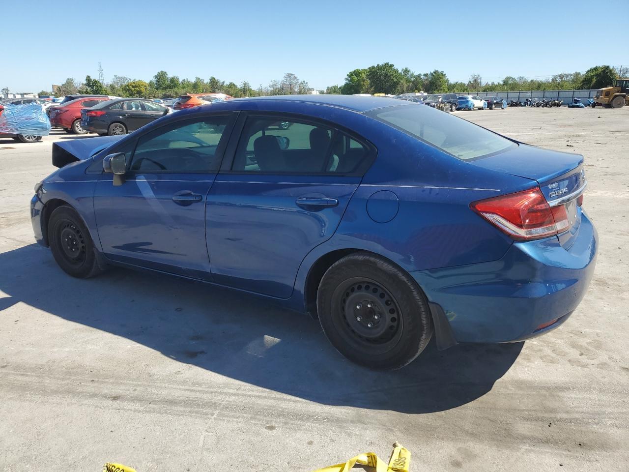 2015 HONDA CIVIC LX - Фото 2