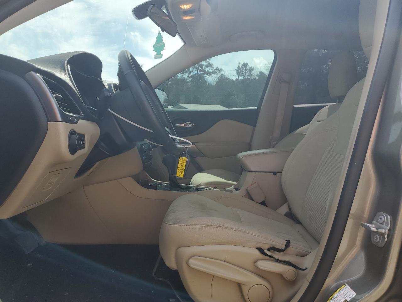 2019 JEEP CHEROKEE L - Image 7