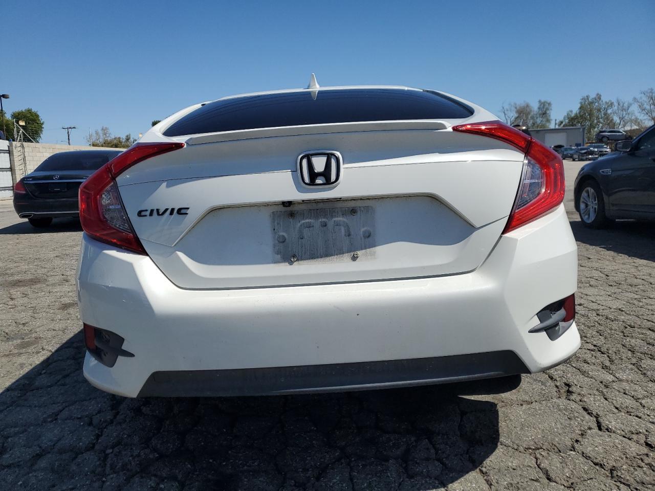 2018 HONDA CIVIC EX - Image 6