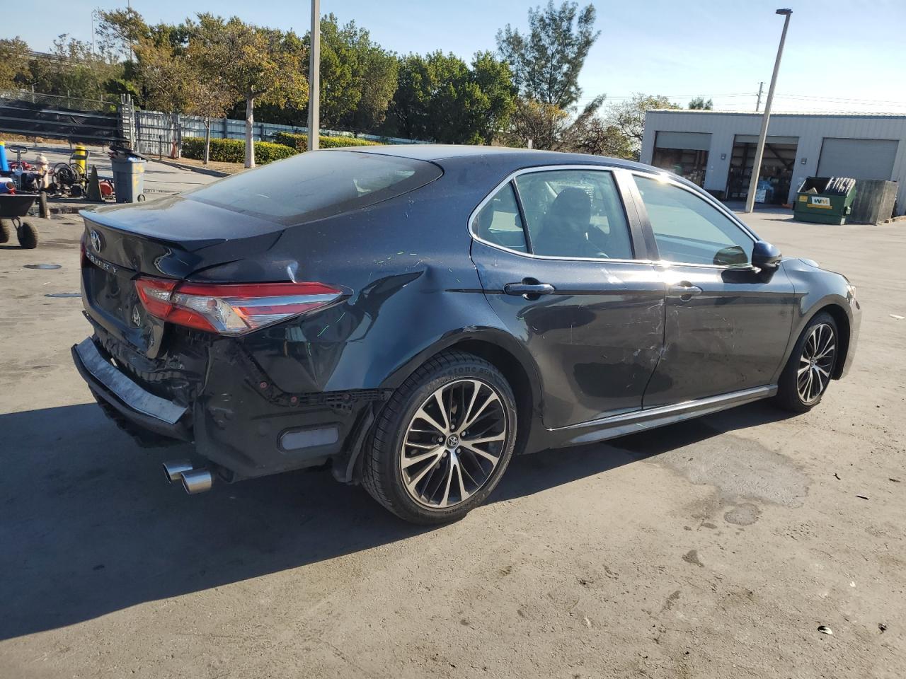2018 TOYOTA CAMRY L - Image 3