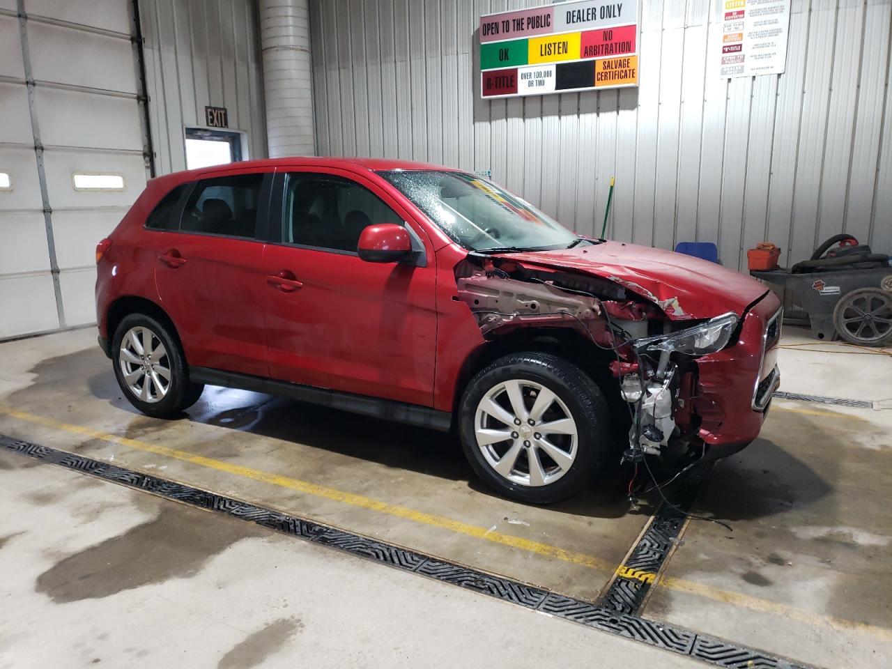 2015 MITSUBISHI OUTLANDER - Фото 4