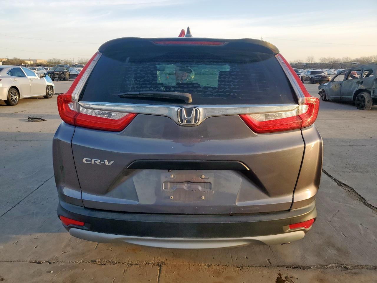 2018 HONDA CR-V LX - Image 6
