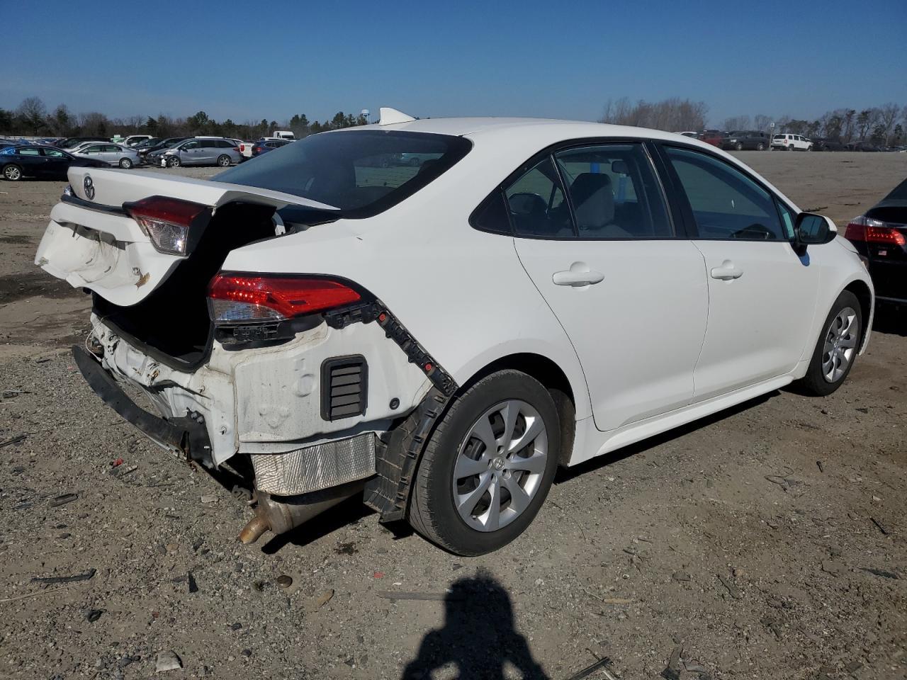 2021 TOYOTA COROLLA LE - Фото 3