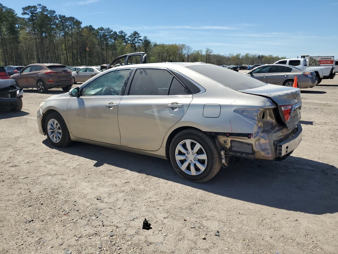 2015 TOYOTA CAMRY LE - Фото 2