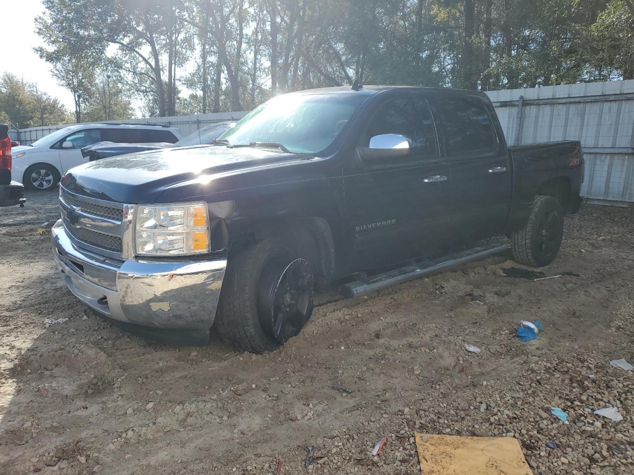 2013 CHEVROLET SILVERADO