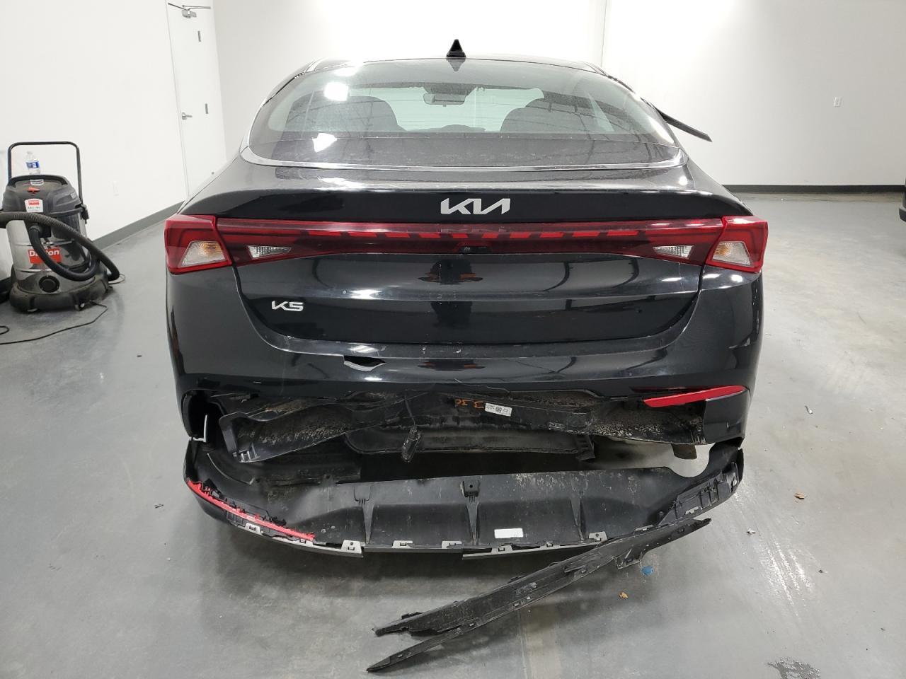2023 KIA K5 LXS - Image 6