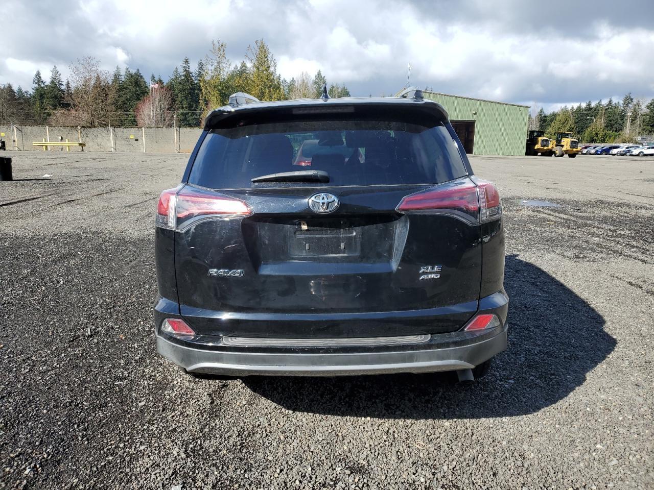 2018 TOYOTA RAV4 ADVEN - Image 6