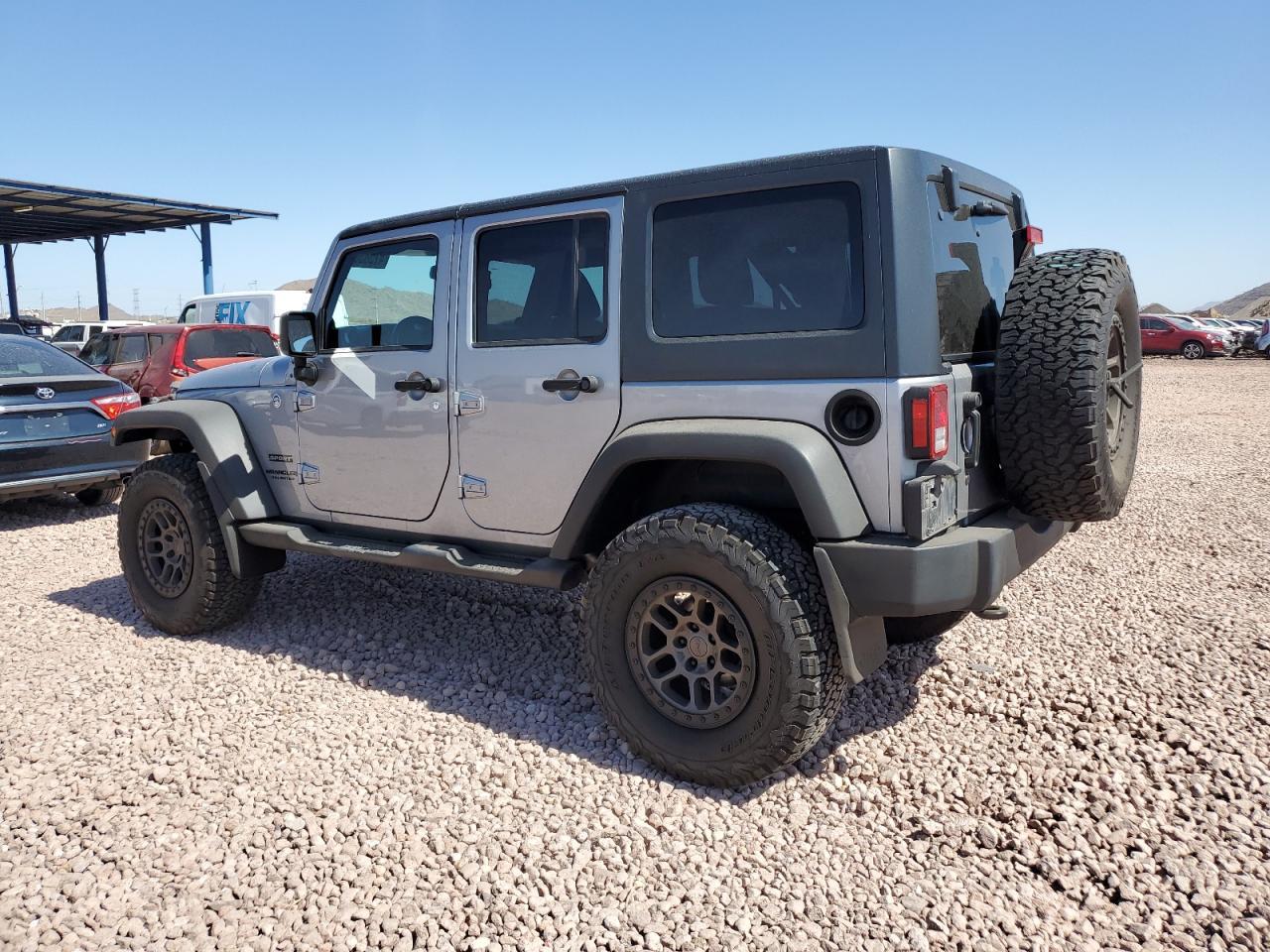2014 JEEP WRANGLER U - Фото 2