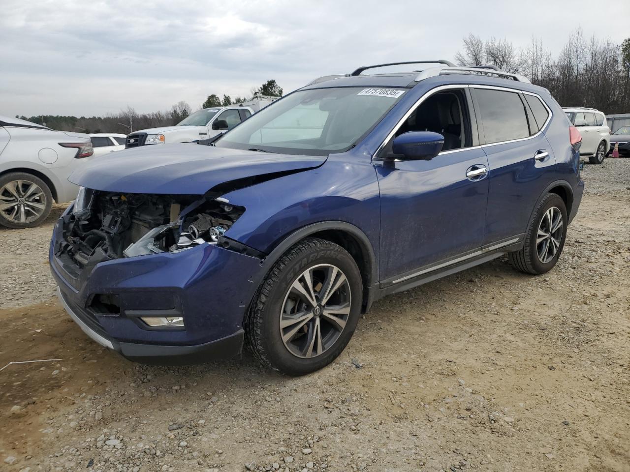 2017 NISSAN ROGUE S