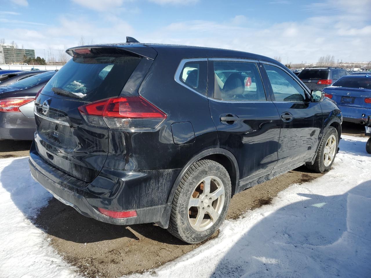 2018 NISSAN ROGUE S - Фото 3