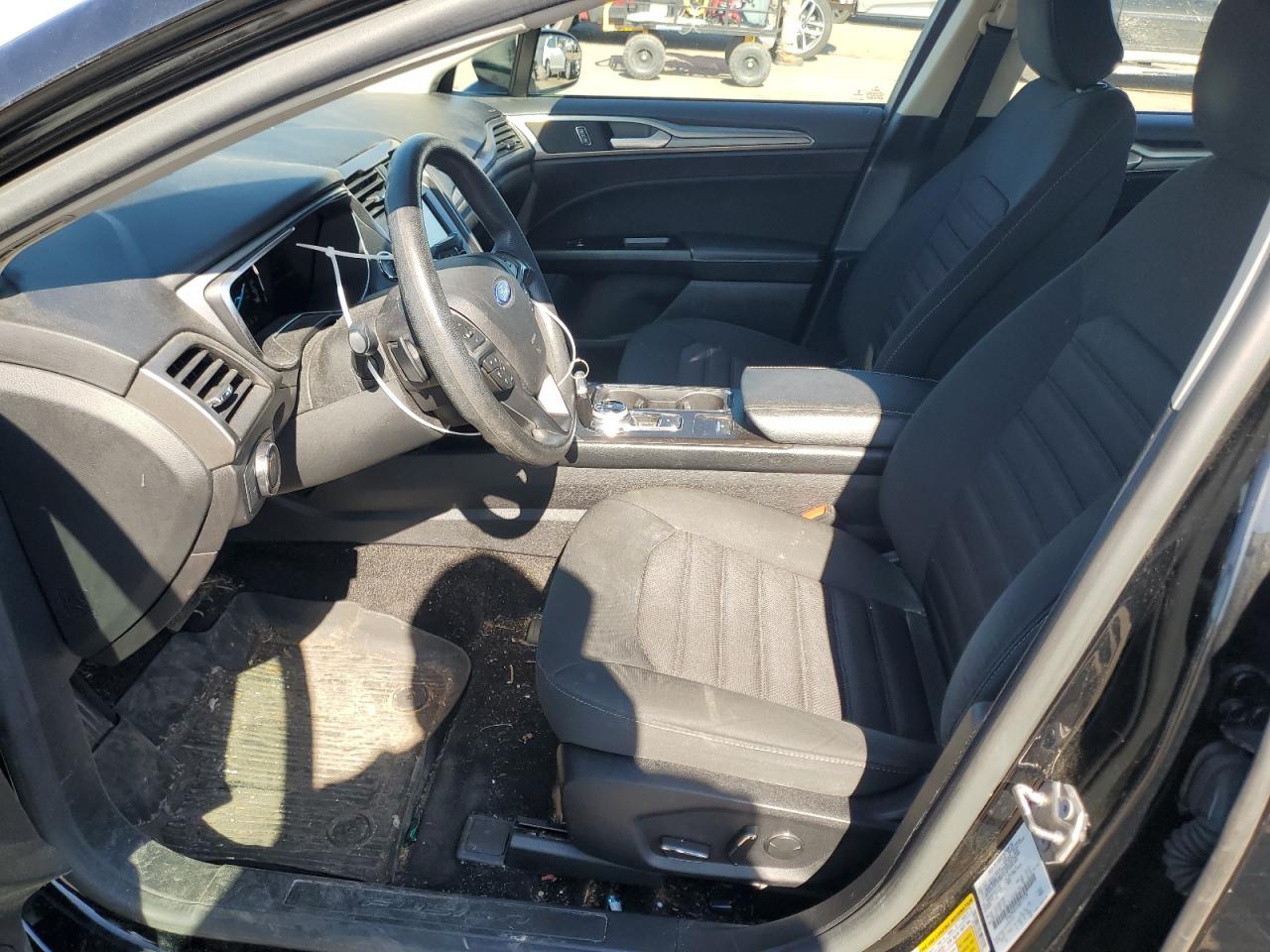 2017 FORD FUSION SE - Фото 7