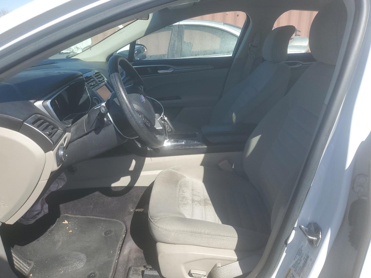2017 FORD FUSION SE - Фото 7