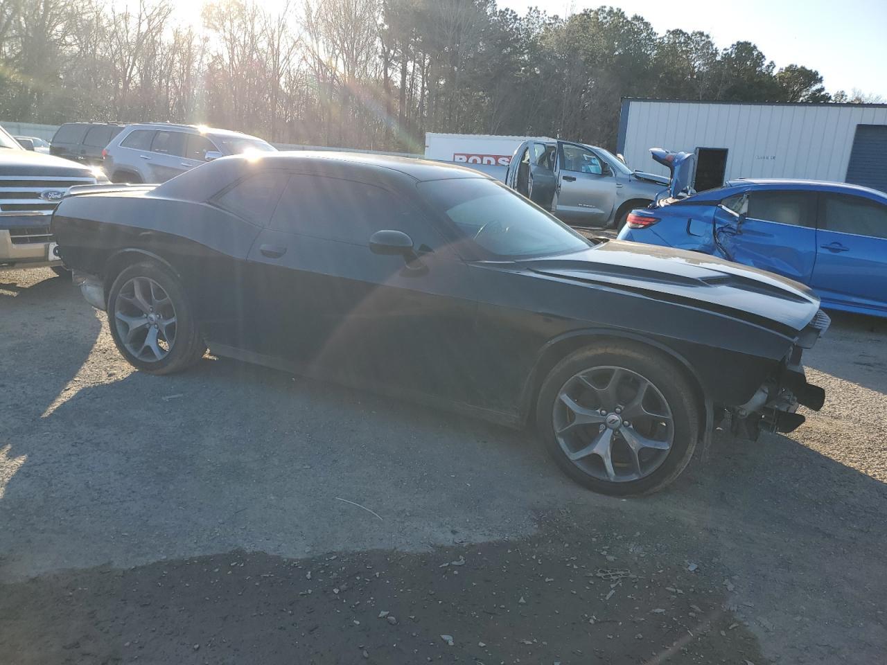 2017 DODGE CHALLENGER - Image 4
