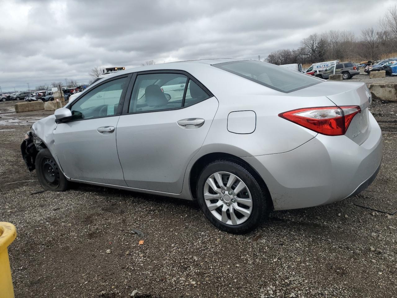 2014 TOYOTA COROLLA L - Image 2