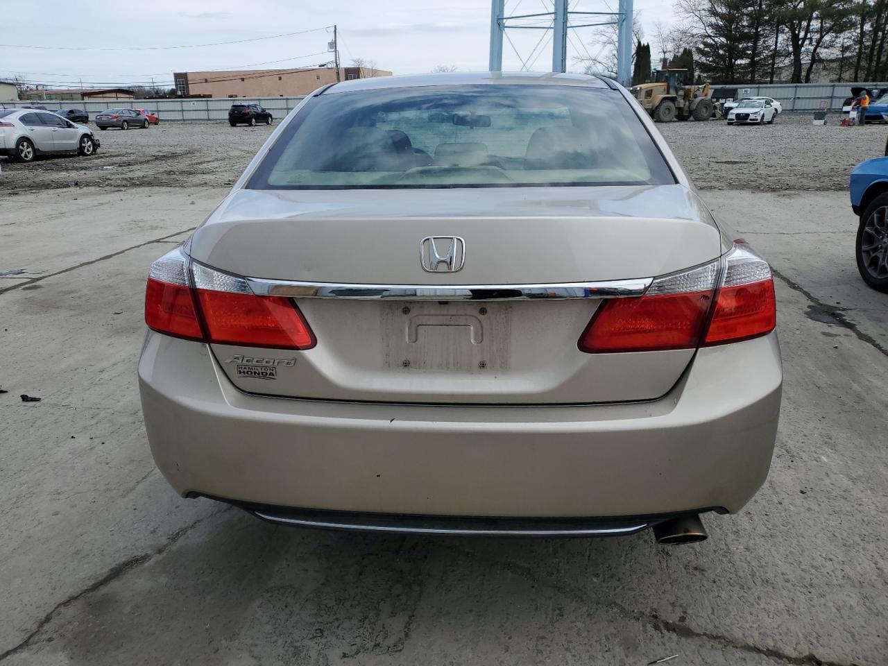 2014 HONDA ACCORD LX - Фото 6