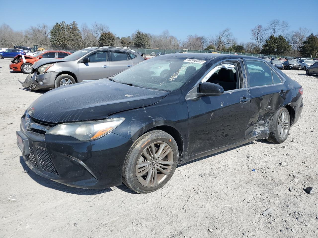 2016 TOYOTA CAMRY LE