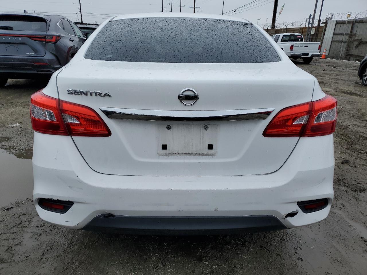 2016 NISSAN SENTRA S - Фото 6