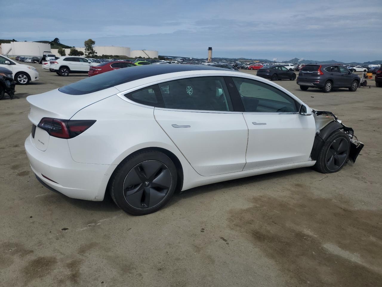 2019 TESLA MODEL 3 - Image 3