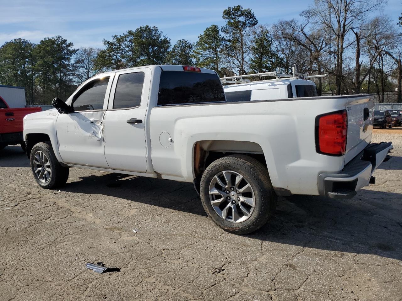 2018 CHEVROLET SILVERADO - Image 2