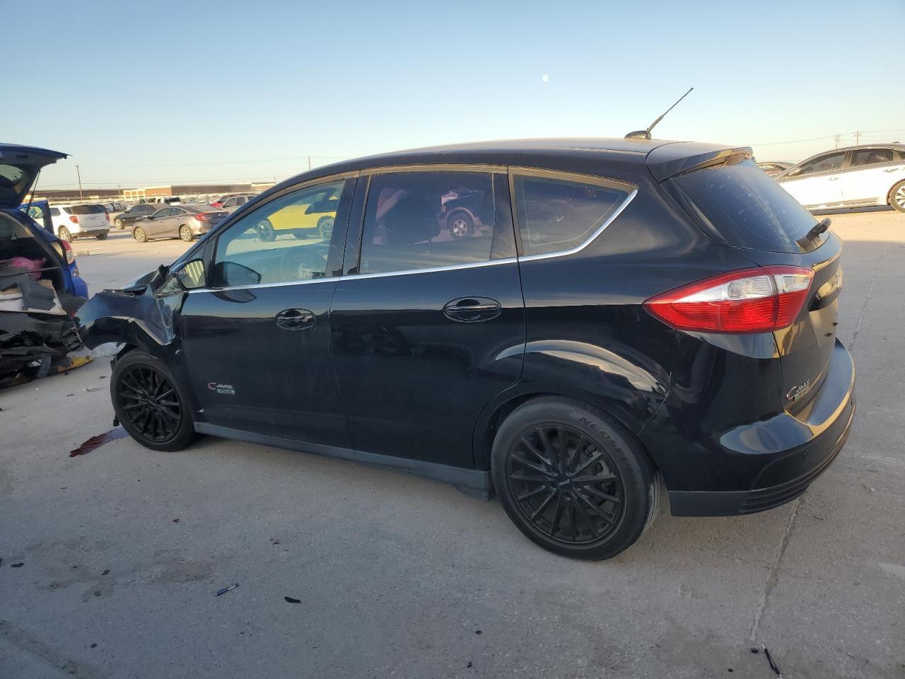 2016 FORD C-MAX PREM - Image 2