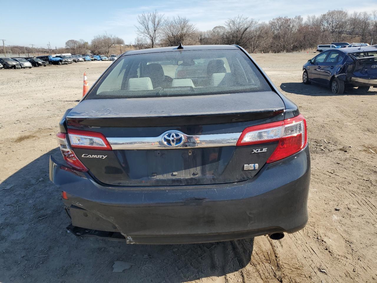 2012 TOYOTA CAMRY HYBR - Фото 6