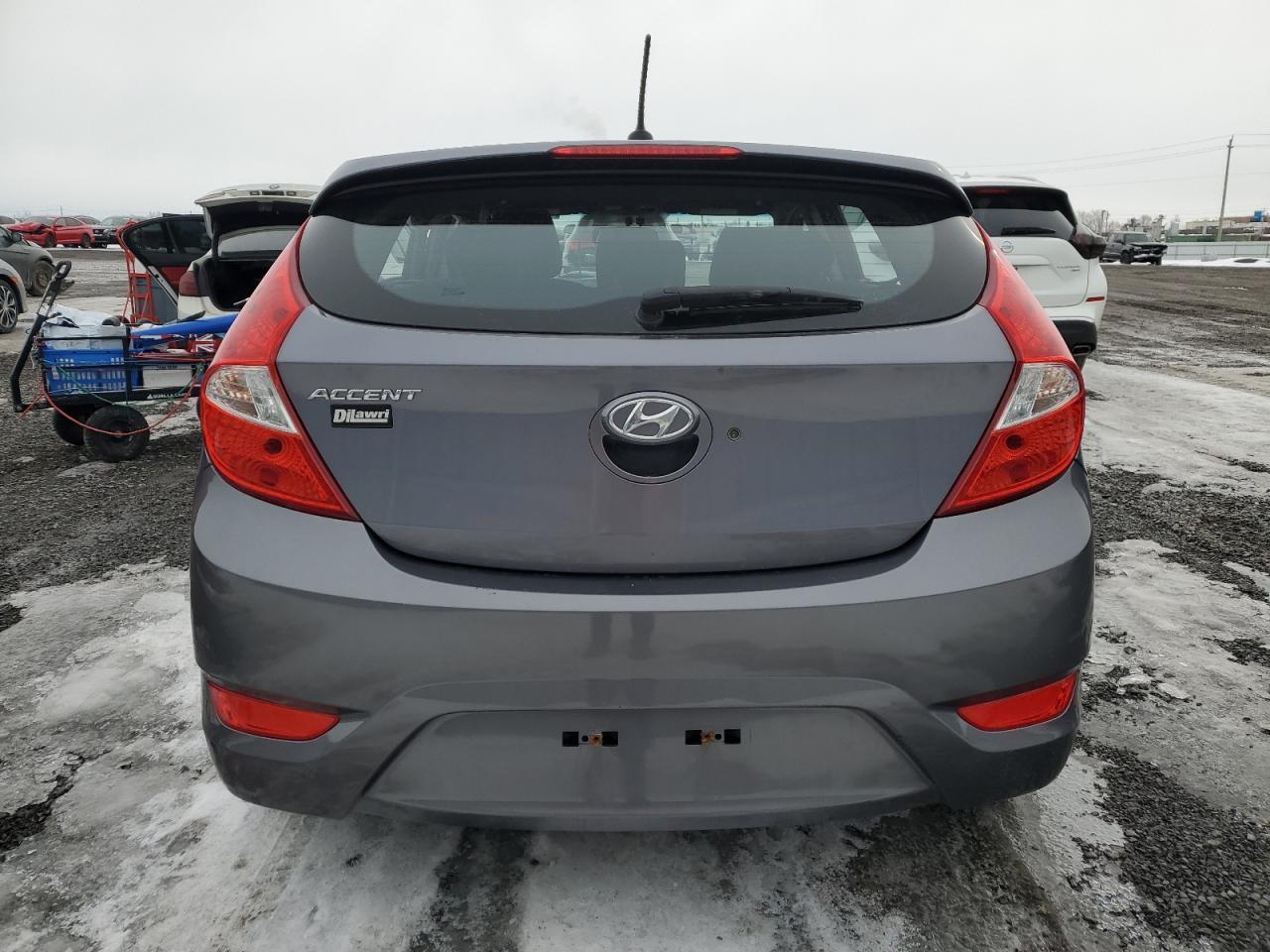 2016 HYUNDAI ACCENT SE - Фото 6