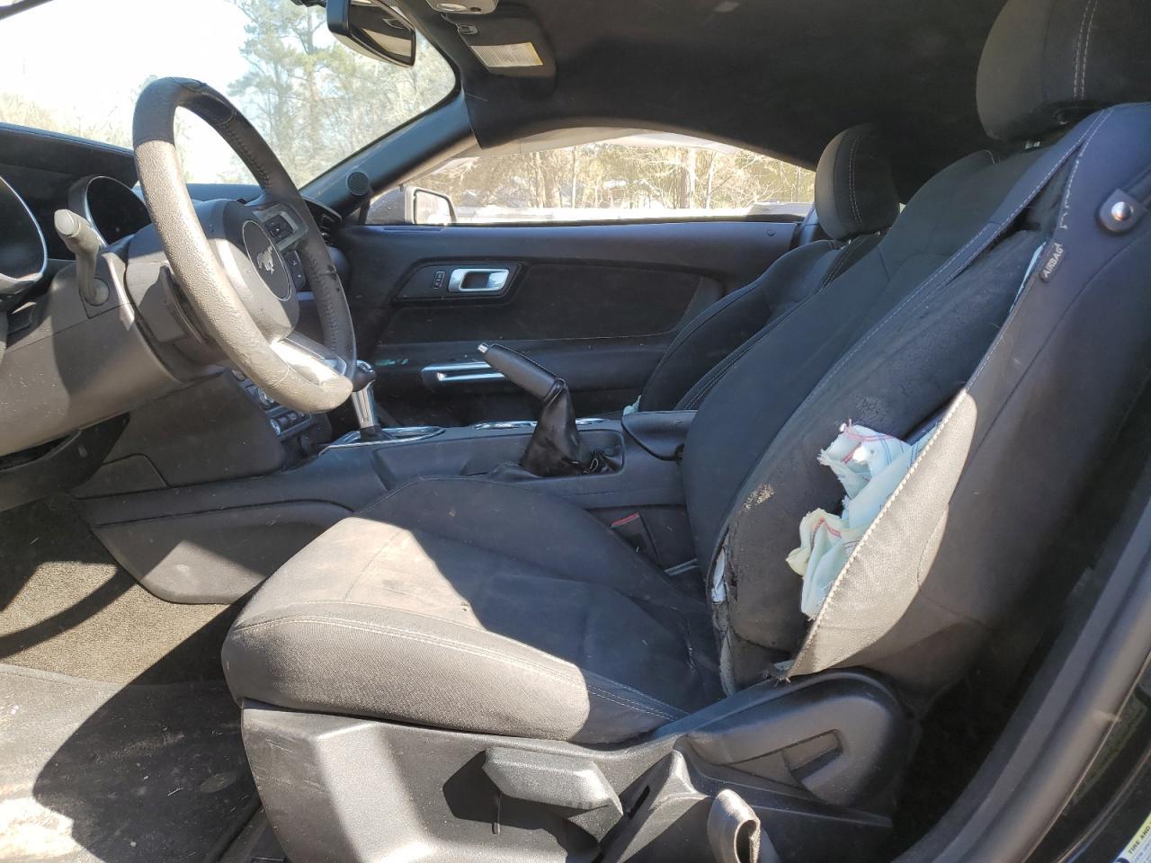 2018 FORD MUSTANG - Фото 7