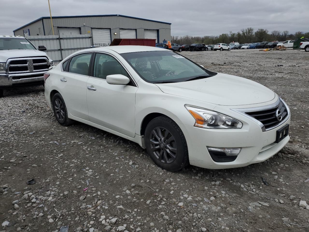 2015 NISSAN ALTIMA 2.5 - Фото 4