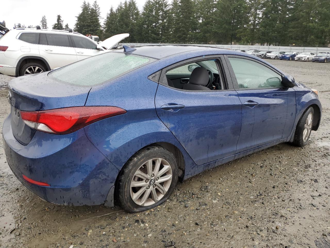 2015 HYUNDAI ELANTRA SE - Image 3