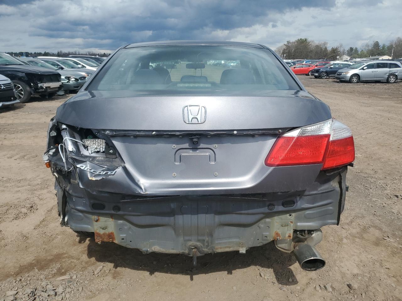 2014 HONDA ACCORD LX - Image 6