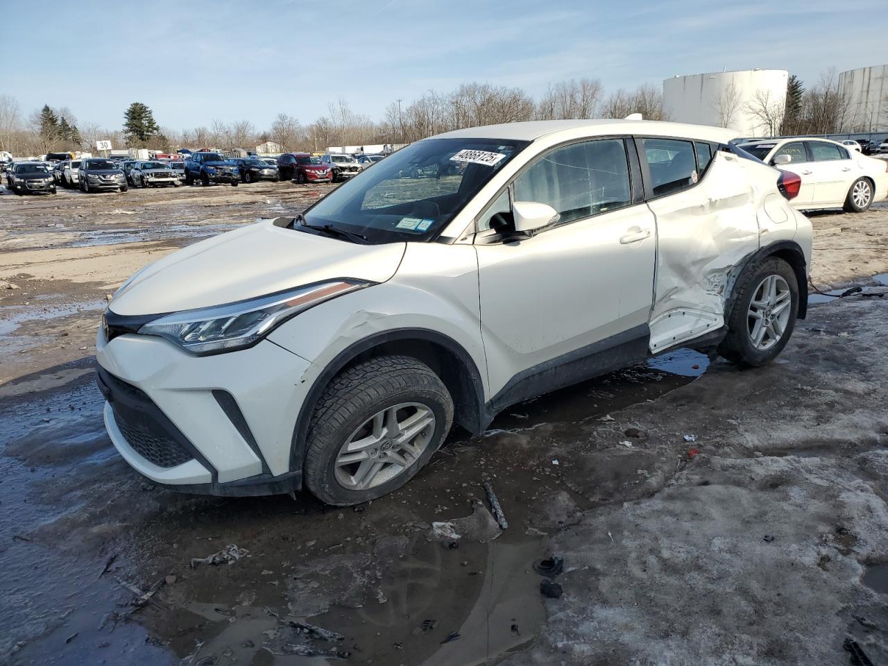 2021 TOYOTA C-HR XLE