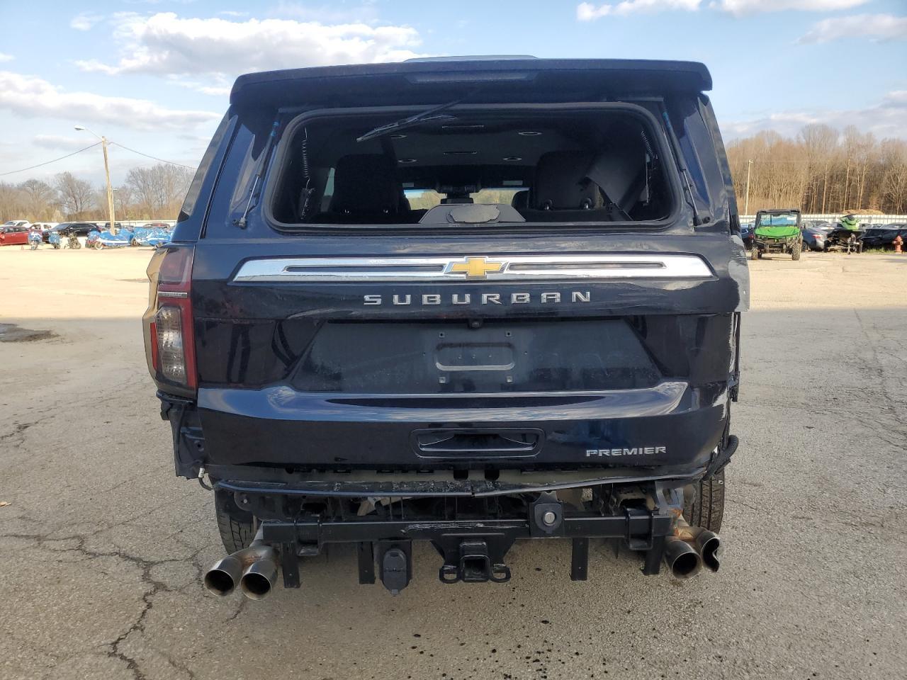 2023 CHEVROLET SUBURBAN C - Image 6