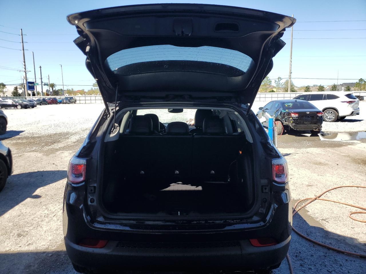 2018 JEEP COMPASS LA - Фото 6