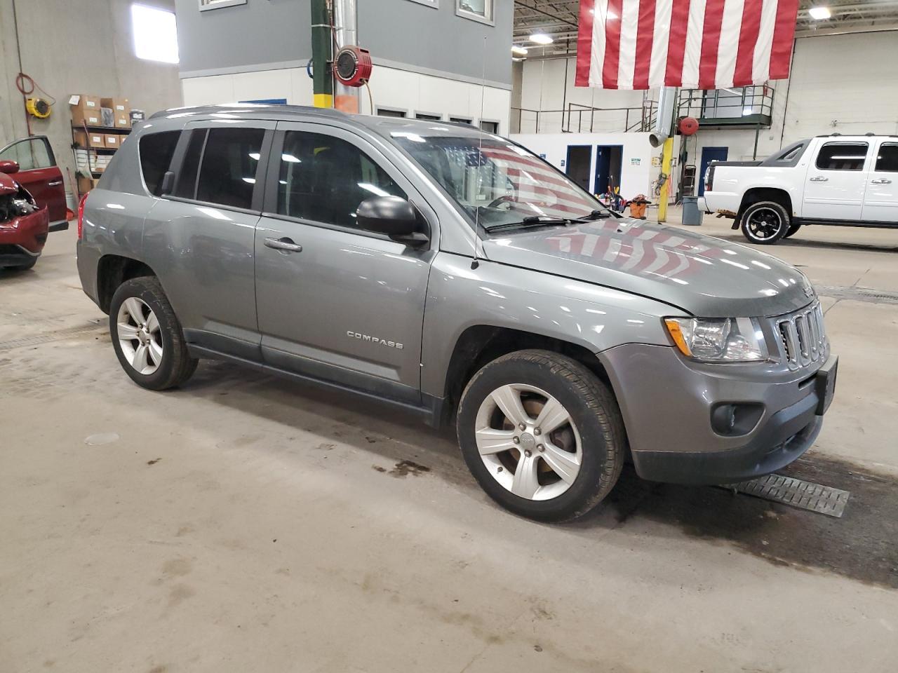 2011 JEEP COMPASS SP - Image 4