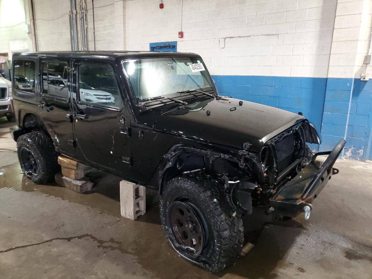 2015 JEEP WRANGLER U - Фото 4