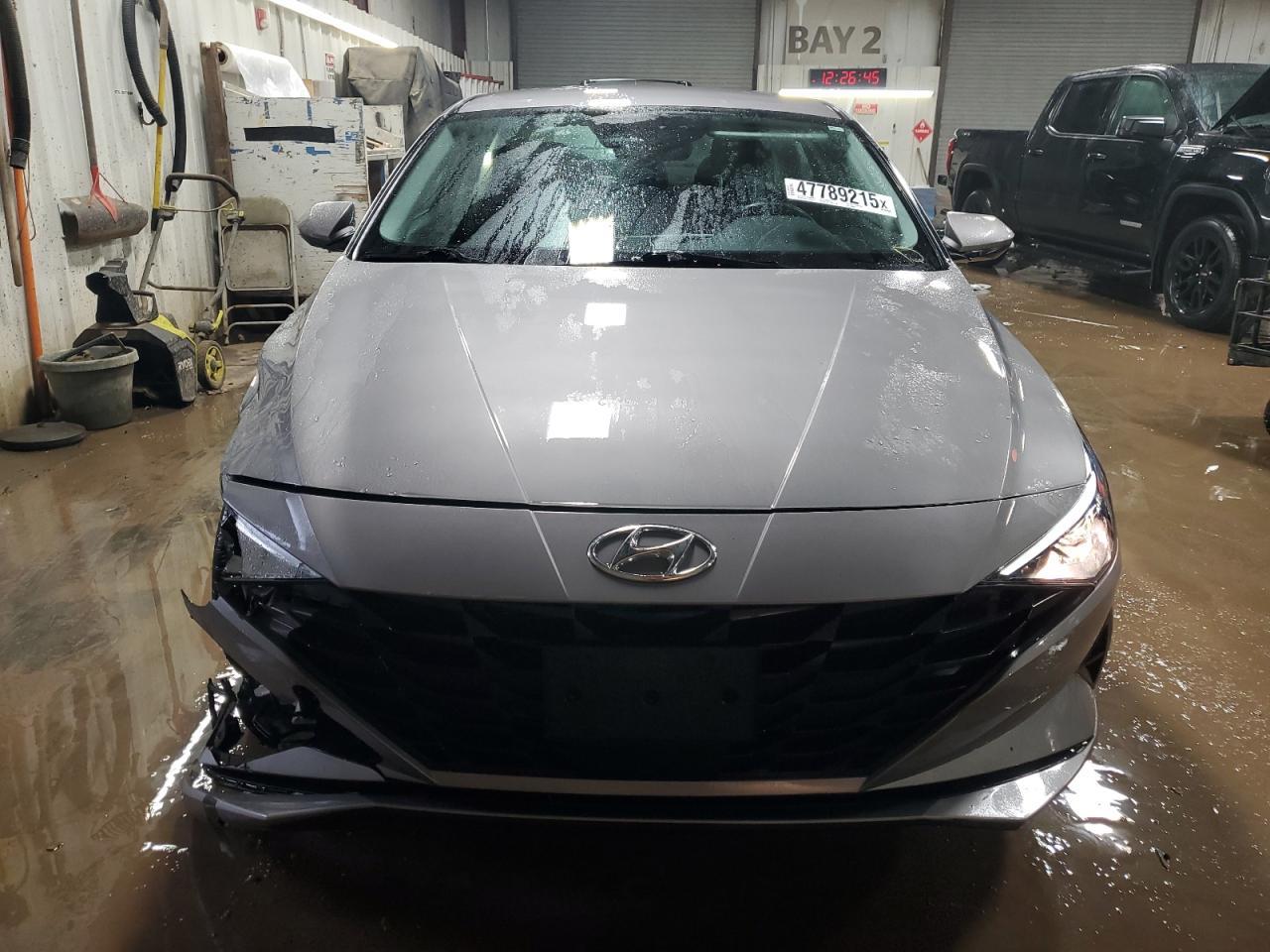 2022 HYUNDAI ELANTRA SE - Image 5